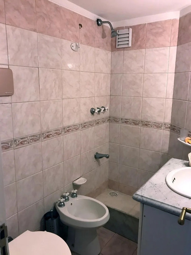 Apartamento En Alquiler Rambla Gandhi, Pocitos