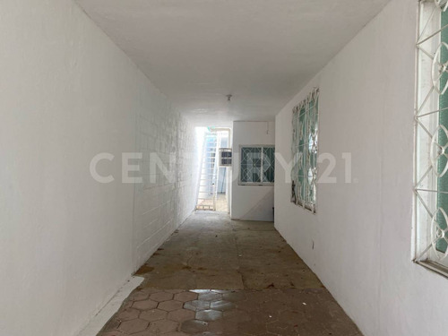 Casa En Venta, Petrolera, Minatitlan, Veracruz.