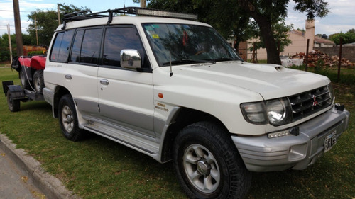 Mitsubishi Montero 2.8 Turbo 4 X4