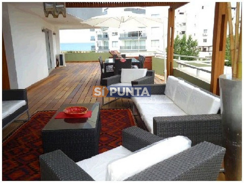 Imagen 4 de 10 de Apartamento En Playa Mansa