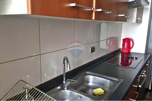 Se Vende Depto. 3d+2b+est. Y Bod Recoleta
