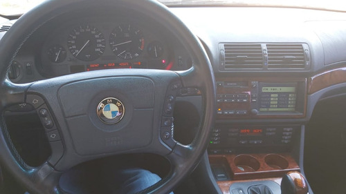 BMW Serie 5 5.0 540i Premium At