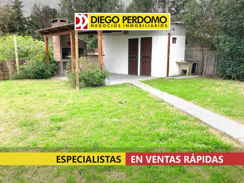 Casa De 2 Dormitoris En Venta, Kiyú