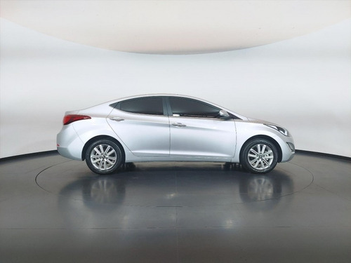 Imagem 4 de 15 de 144219 - Hyundai Elantra 2016 Com Garantia