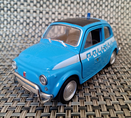 Fiat Nuova 500 Polizia , Welly , 1/43