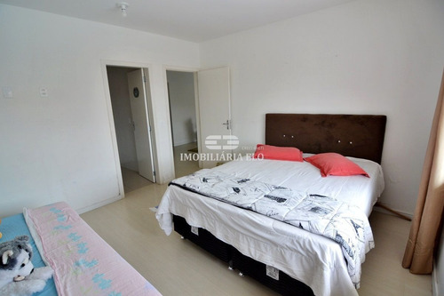 Imagem 12 de 30 de Oportunidade Incrível Para Quem Busca Casa Espaçosa E Charmosa! - 4672