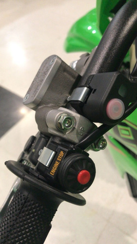Imagen 19 de 20 de Kawasaki Kx 250 F 2022 0km Linea Nueva Verde