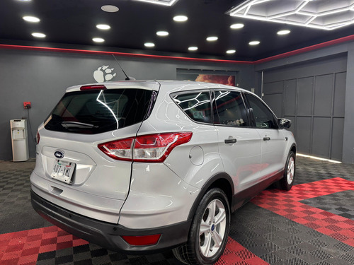 Ford Escape 2.5 S Plus L4 At