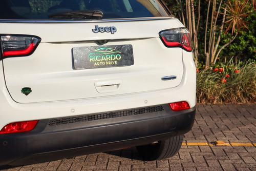 Jeep Compass COMPASS LONGITUDE 2.0 4x2 Flex 16V Aut.