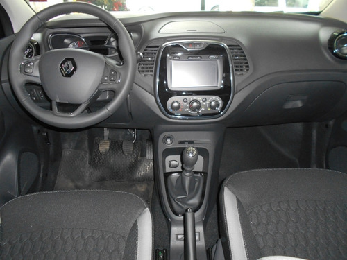 Renault Captur 2.0 Zen