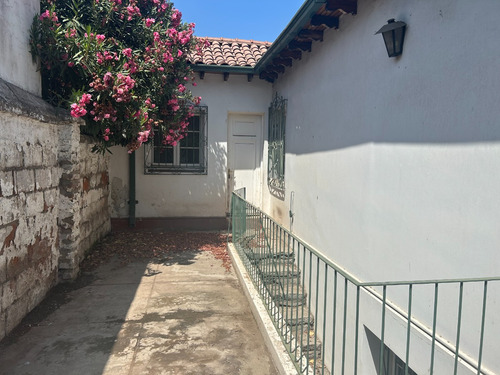 Se Vende Casa En La Reina.
