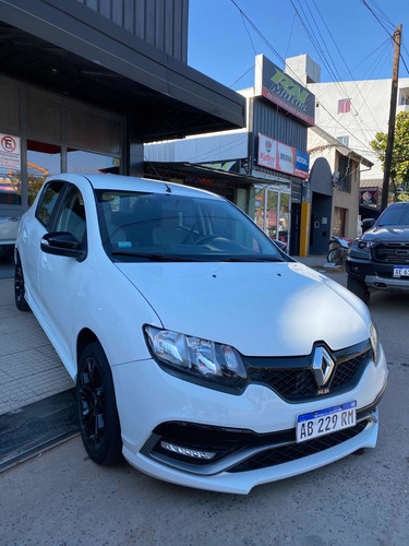 Imagen 2 de 10 de Renault Sandero 2017 2.0 Rs 145cv