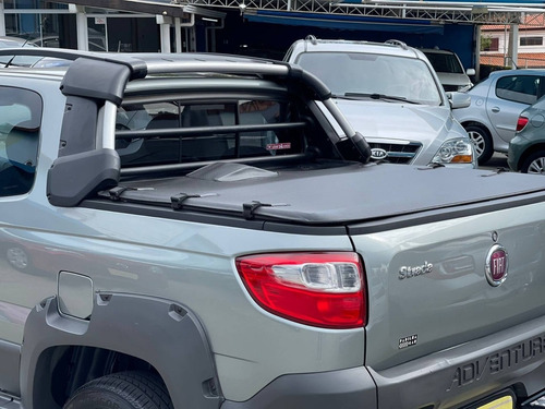Imagem 10 de 12 de Fiat Strada 1.8 Mpi Adventure Cd 16v Flex 3p Manual