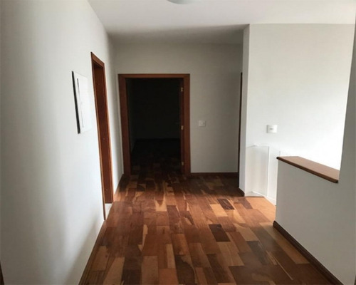 Imagem 10 de 15 de Casa Para Venda Residencial 9 - 1356 - 67735060