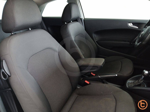 Imagem 10 de 14 de Audi A1 1.4 Tfsi Attraction 16v 122cv Gasolina 2p