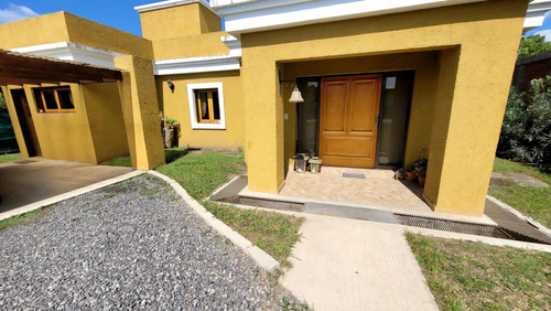 Casa En  Venta, Barrio La Morada Villa Allende