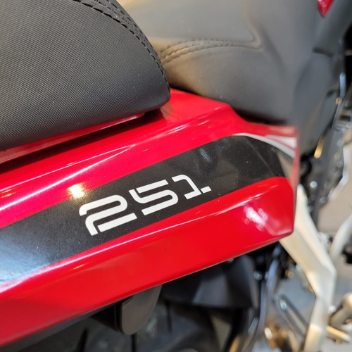 Imagen 6 de 21 de Benelli Trk 251 - Usado Seleccionado