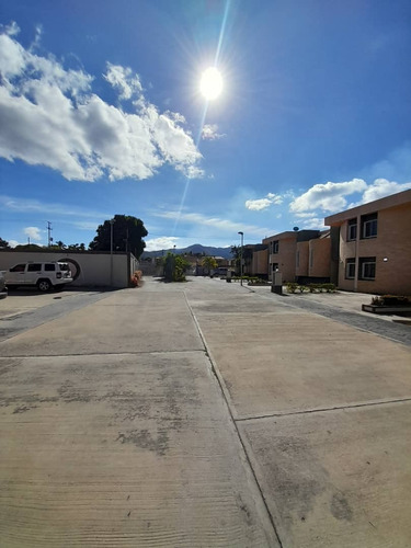 Imagen 7 de 8 de Marisol Castro Vende Townhouse En Res. Sabana Paradiese | Pueblo De San Diego | Carabobo | Foth-mklv