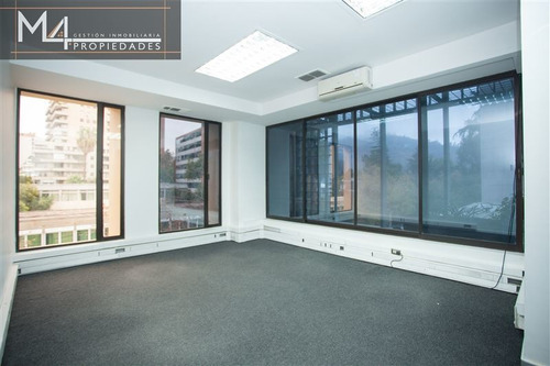 Oficina En Venta De 6 Privados En Providencia