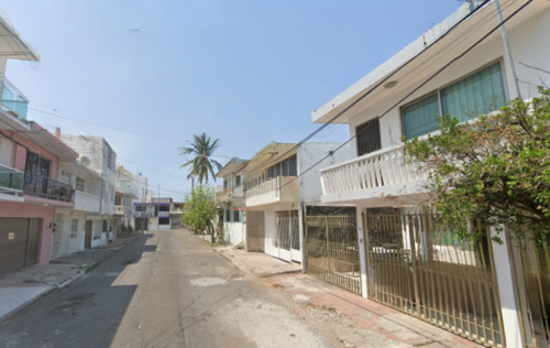 Casa En Venta Bartolomé De Olmedo Reforma Veracruz/ Recuperacion Bancaria Laab2