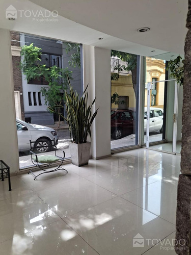 Venta Por Viaje! 3 Ambientes Tipo Dúplex! Muy Luminoso!