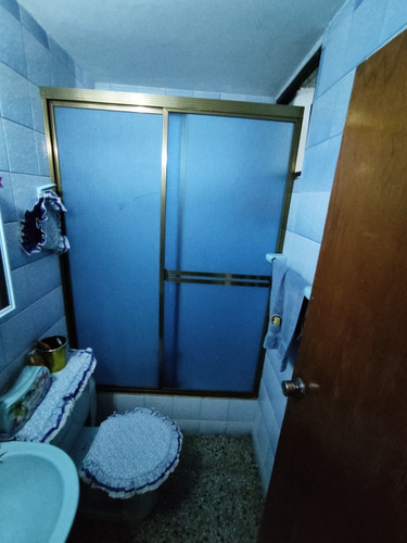Casa En Venta En Paraparal Los Guayos Urb El Molino(am)