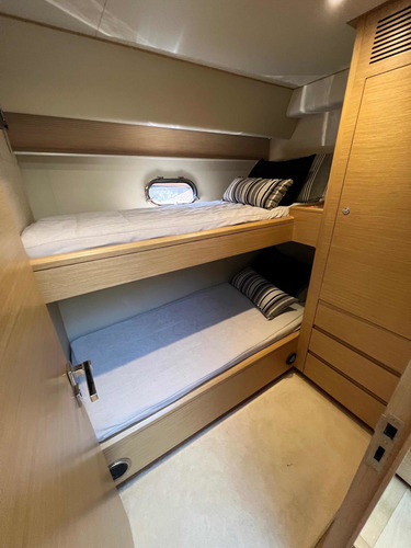 Crucero Segue 550 - 2 Cat 715 - Santana Yachts