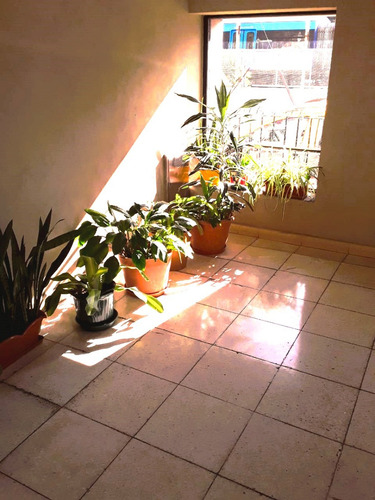 Excelente Departamento 2 Ambientes Al Frente Con Balcón + Lavadero Super Luminoso Sup Total 40 Mts2 Mercedes 98 Floresta Caba