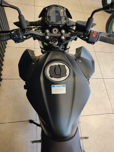Imagen 5 de 25 de Kawasaki Z400 ( No Mt03 Ktm Duke 390 ) Tomo Permutas