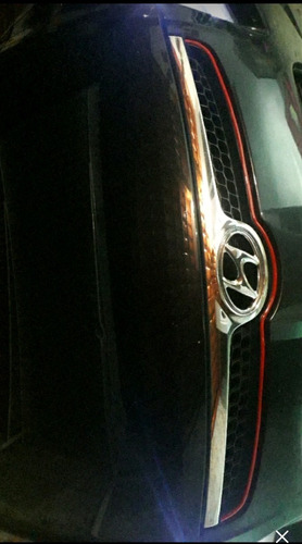 Imagem 3 de 5 de Hyundai I30 Aplique Friso Grade Sob Medida
