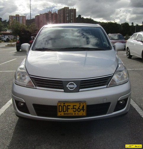 Nissan Tiida 1.8 Premium 5 P