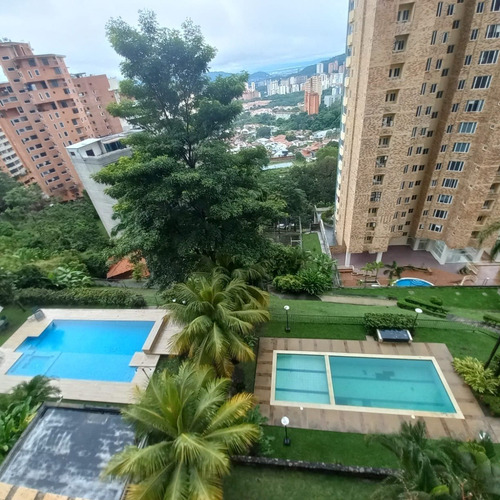 Imagen 13 de 15 de Linda Santos Alquila Apartamento De 300m2 En Altos Del Parral Con Planta 100%. 0414 4150107