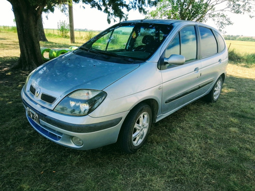 Renault Scénic 1.9 Dti