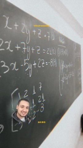 Imagem 4 de 5 de Professor De Matemática Física E Química