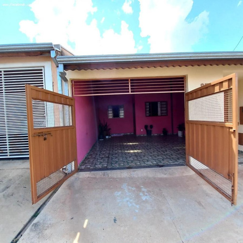 Imagem 1 de 15 de Casa Para Venda Em Tatuí, Jardim Primavera, 2 Dormitórios, 1 Banheiro, 1 Vaga - 976_1-2281782