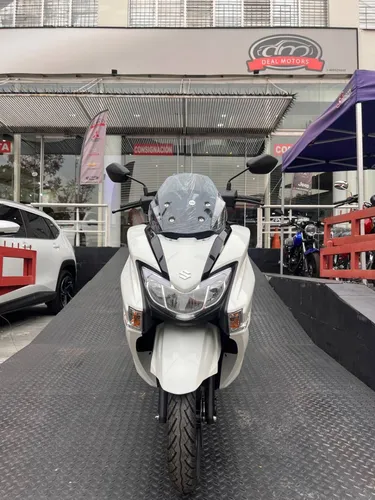 Suzuki Burgman 125 2025