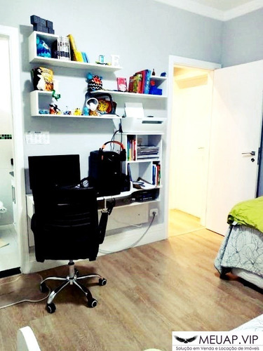 Imagem 15 de 25 de Apartamento Reformado Para Venda Em Santos No Bairro Do Embaré - Em1792 - 69179060
