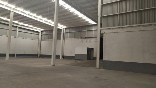 Imagen 4 de 7 de Bodega 1,200 M2 En Renta Tlalnepantla