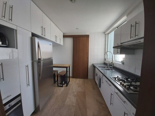 Venta Departamento En Lomas Del Sol  Edificio Triplex