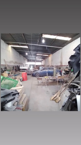 Imagen 3 de 6 de Venta Local Comercial Ideal Deposito Contenedores Entrada Camiones Aguada