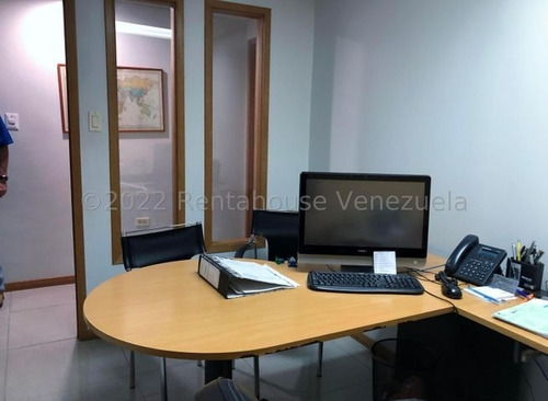 Imagen 6 de 22 de Los Dos Caminos Edificio Comercial En Venta 23-15492