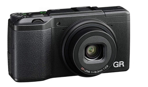 Ricoh GR compacta avanzada color negro
