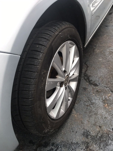 Imagem 4 de 6 de Volkswagen Fox 2011 1.6 Vht I-motion Total Flex 5p