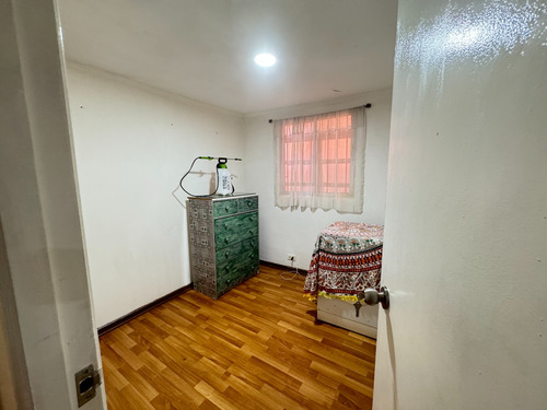 Se Vende Hermosa Casa En Ñuñoa 4d+2b+e+b