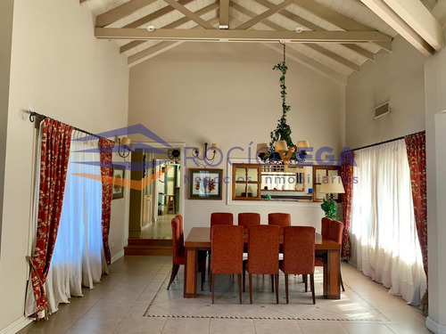 Casa En Venta Country San Diego,