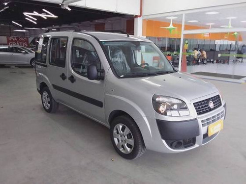 Imagem 5 de 9 de Fiat Doblò 1.8 Mpi Essence 7l 16v Flex 4p Manual