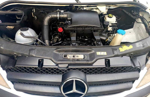 Imagem 10 de 17 de Mercedes-benz Sprinter 311 Furgao 2015