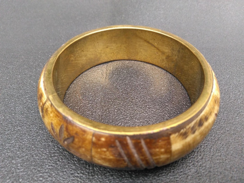 Gotica : Viejo Pulsera Bronce Y Hueso Pintado Rustico Zox