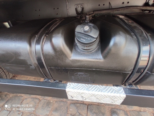Imagem 5 de 15 de Ford 815 815