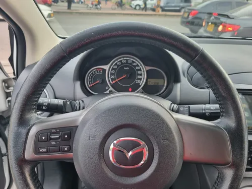 Mazda 2 1.5 At